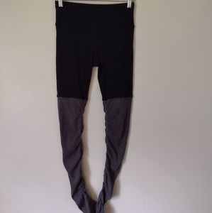 Alo Yoga Goddess Legging Black & Grey Size Small